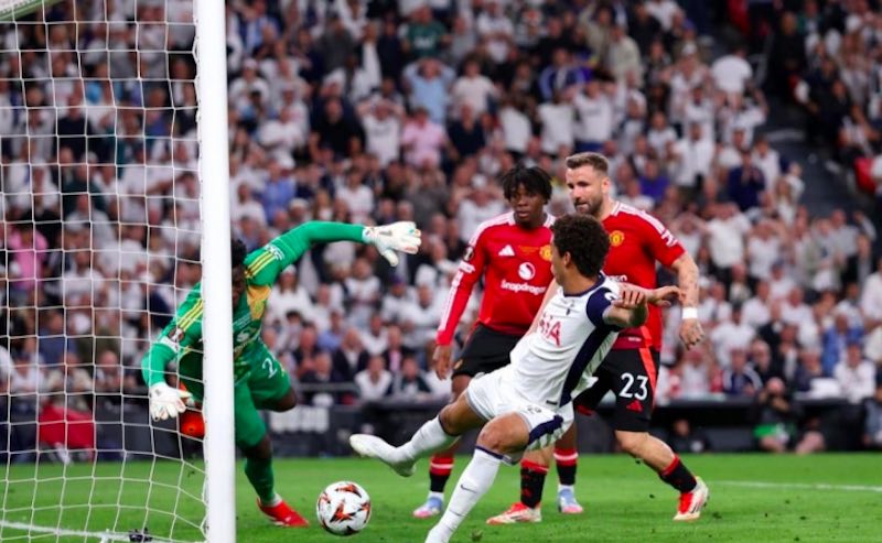Manchester United và Tottenham Hotspur